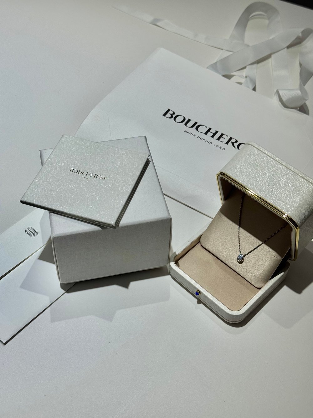 부쉐론 쎄뻥 보헴 네크리스 - 목걸이