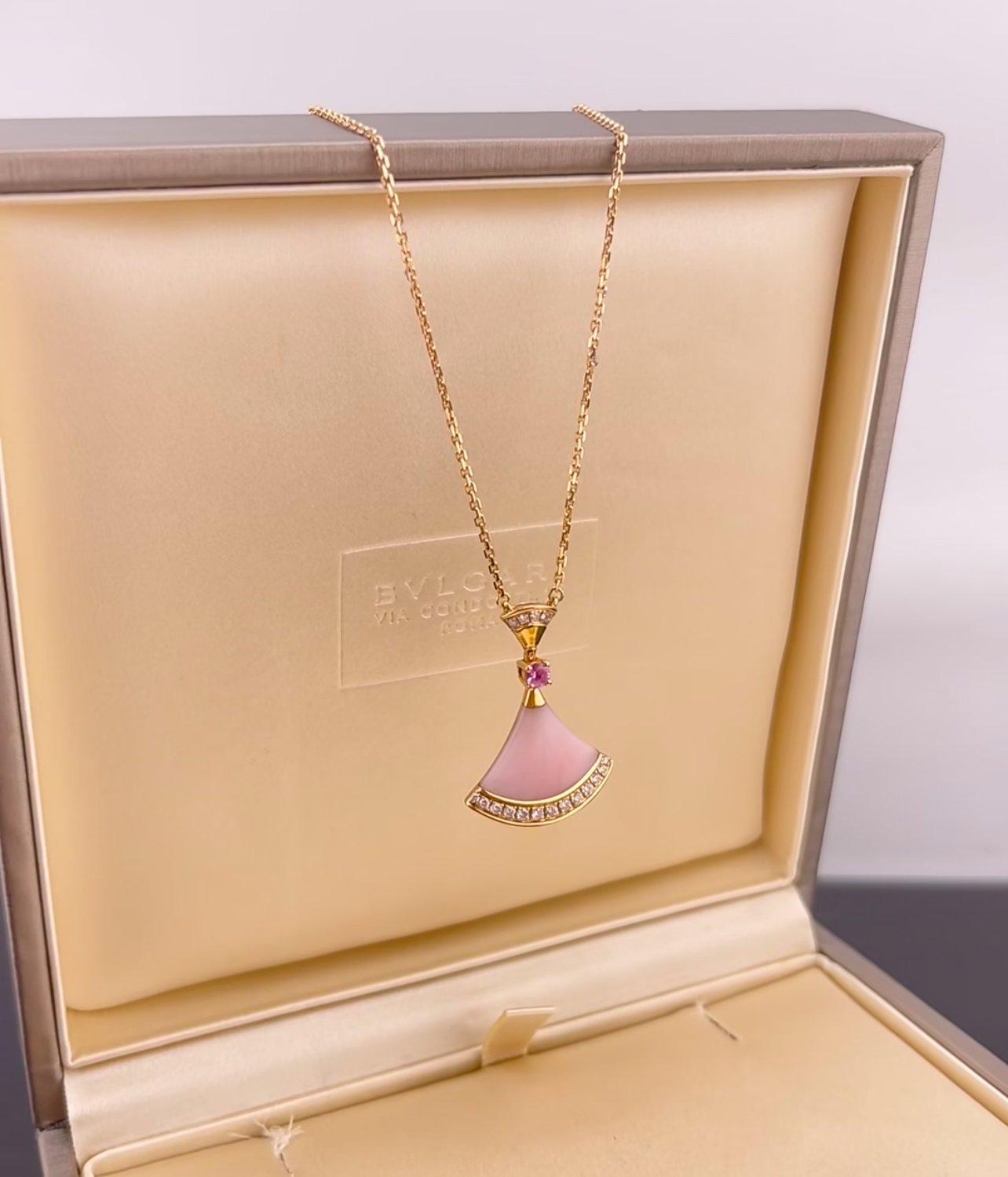 불가리 디바스 드림 네크리스