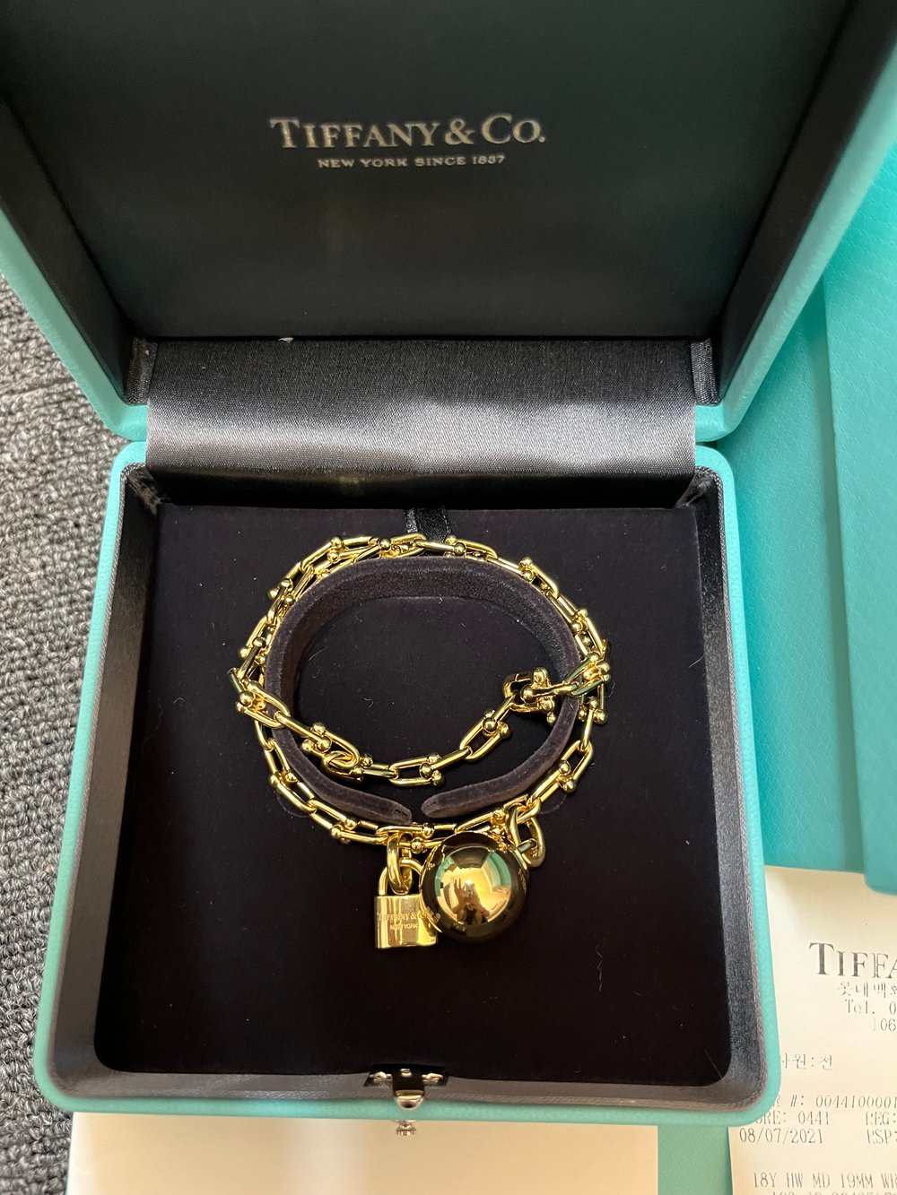 티파니 하드웨어 랩 브레이슬릿 - 팔찌