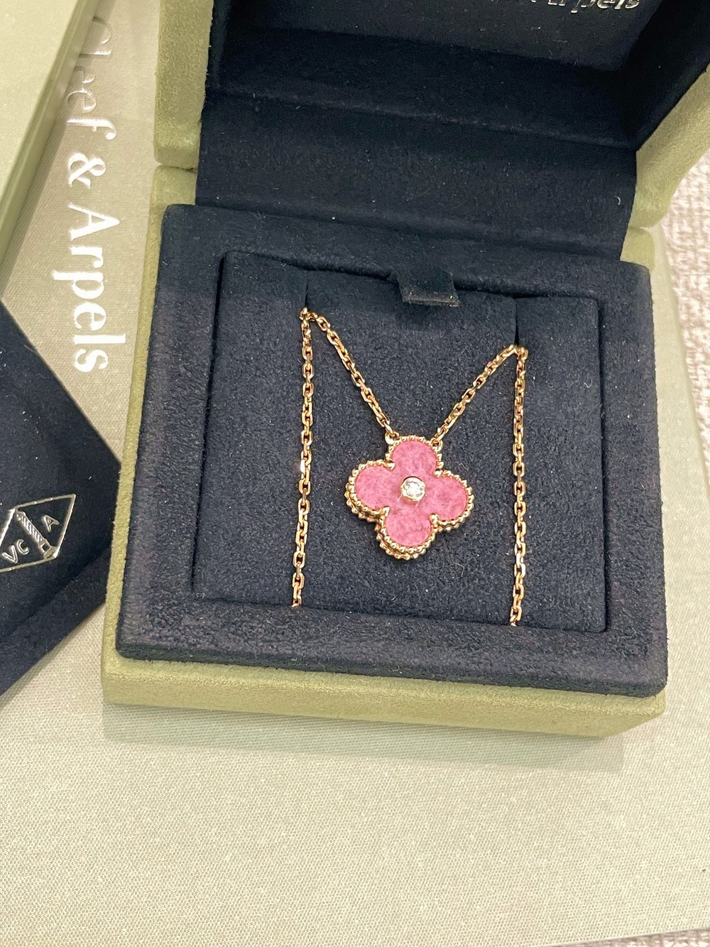 반클리프 아펠 알함브라 2021 홀리데이 네크리스 - 목걸이