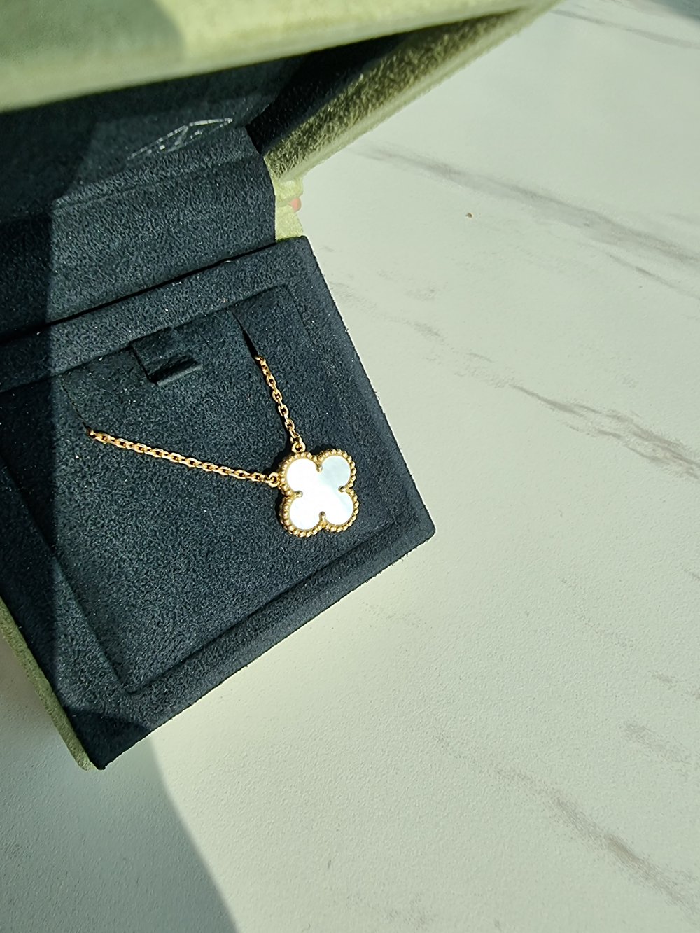 반클리프 아펠 알함브라 네크리스