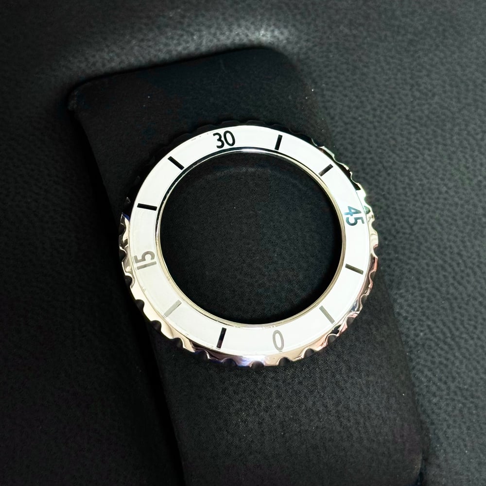 샤넬 J12 워치 - 시계