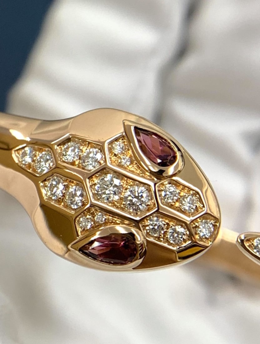 불가리 세르펜티 브레이슬릿 - 팔찌