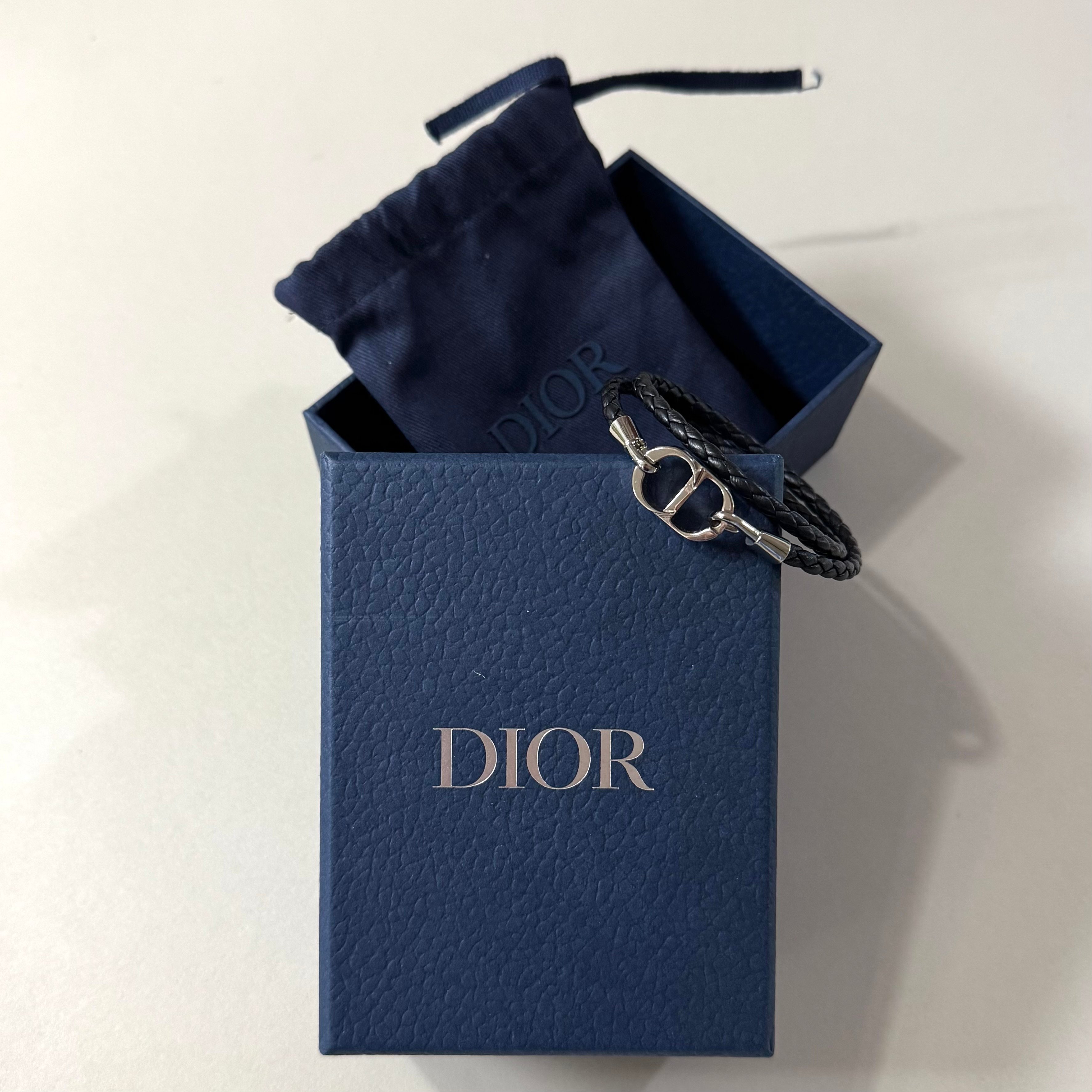 디올 브레이슬릿