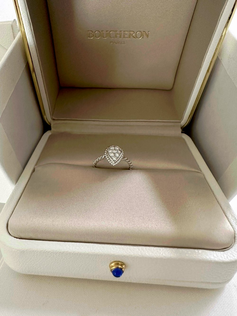 부쉐론 쎄뻥 보헴 링