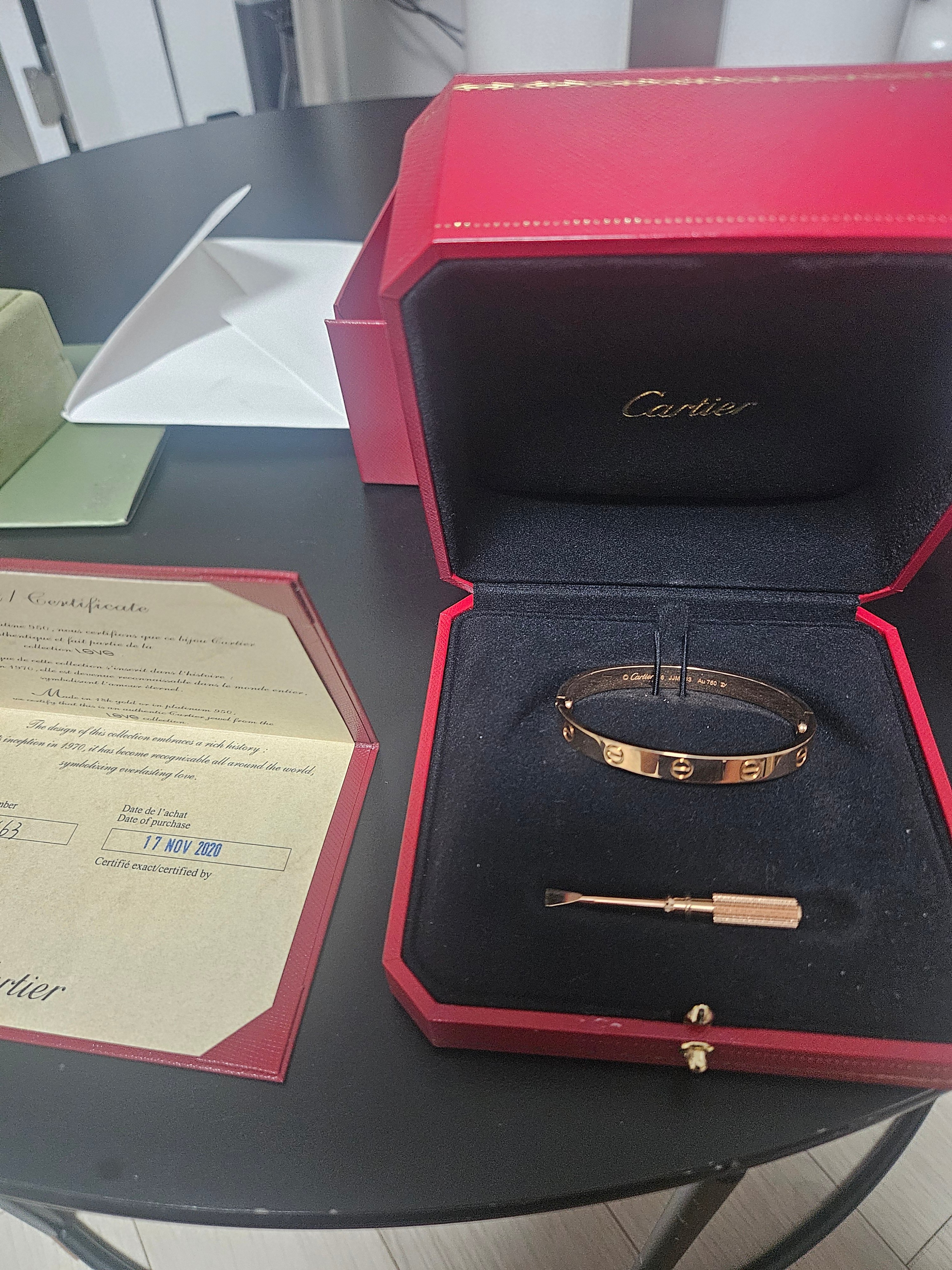 까르띠에 러브 브레이슬릿