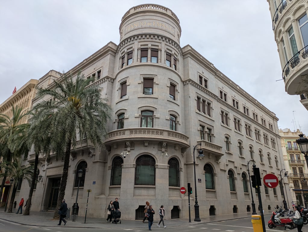 El Banco de España abre en València un punto piloto de orientación financiera