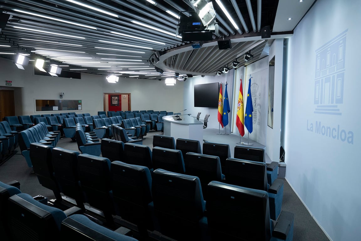 Rueda de prensa del Consejo de Ministros en la sala de Moncloa sobre el paquete DANA