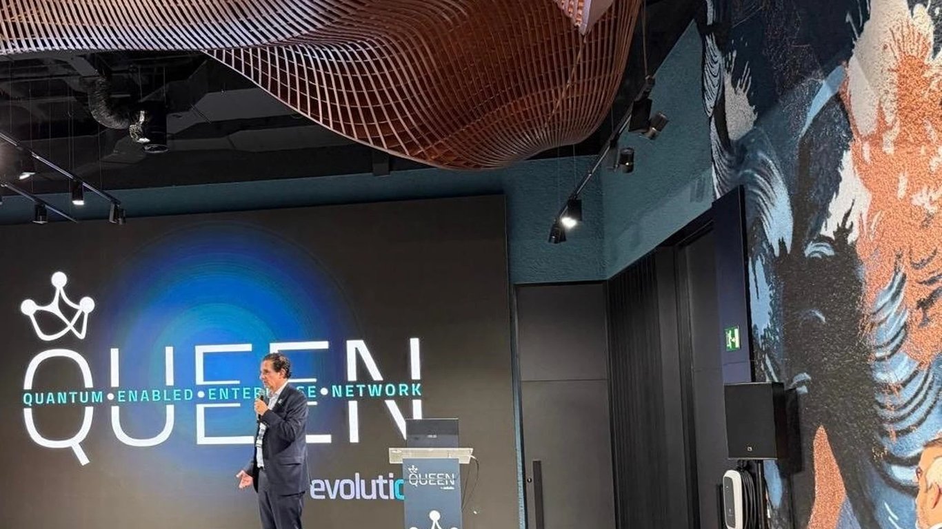 Evolutio presenta QUEEN: red con cifrado cuántico y respaldo satelital