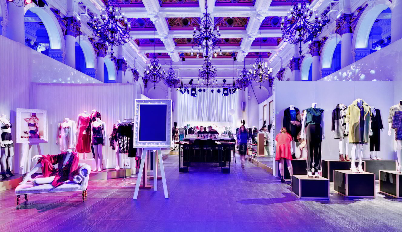 Ballroom de 8 Northumberland Avenue preparado para una gala