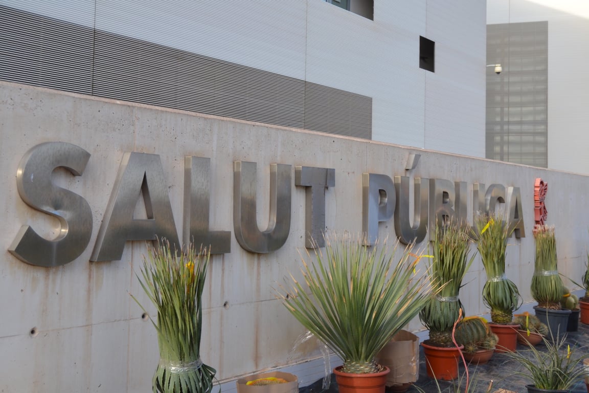 Acceso al centro de Salut Pública de la Generalitat Valenciana