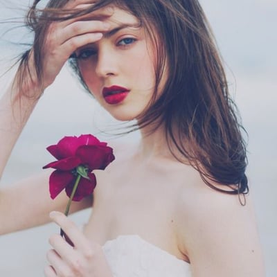 美艳少年无皮囊的最爱