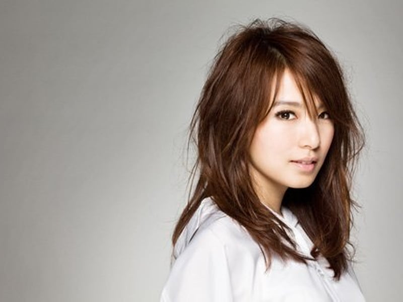 被田馥甄注视