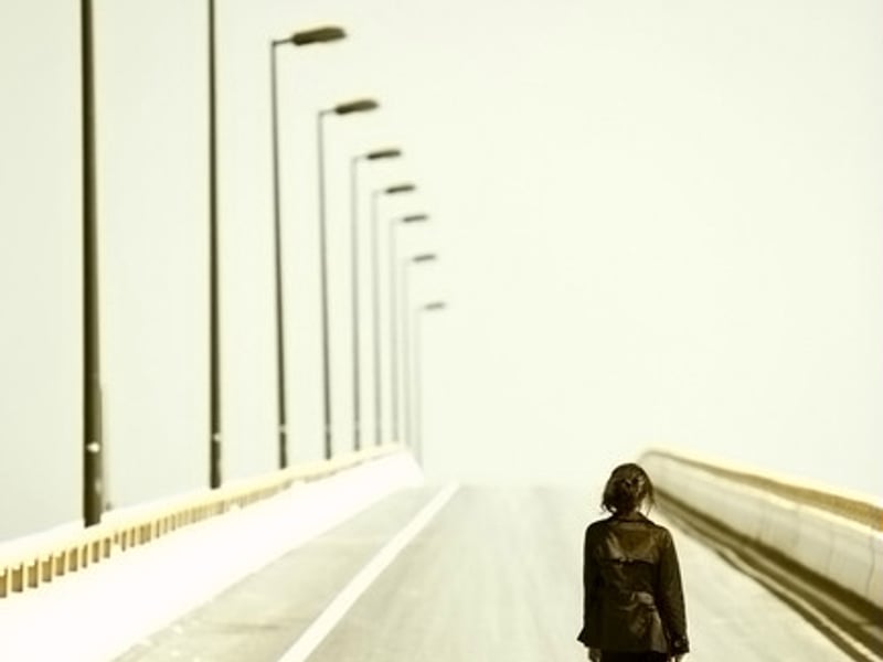 Walkingundertheneonlight