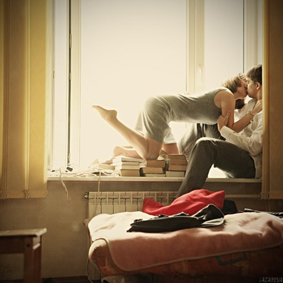 听你说昨天晚上你做的梦然后像看电影一样的