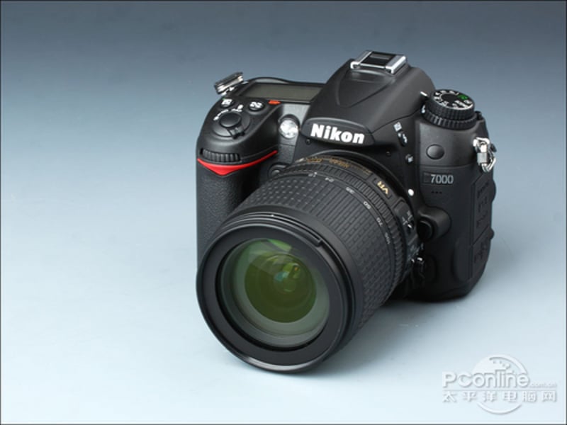 d7000