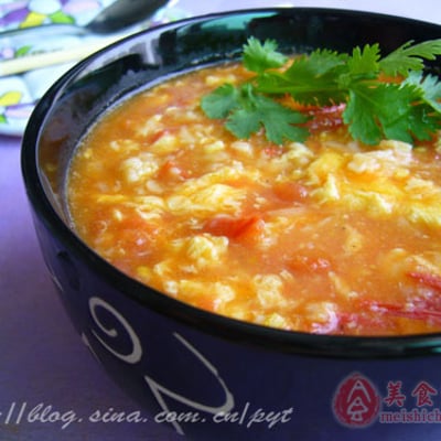 麻酱烙饼配西红柿鸡蛋汤
