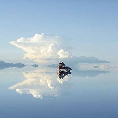 玻利维亚西南部的乌尤尼小镇