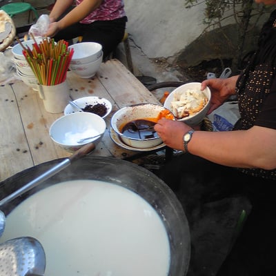 豆花泡馍