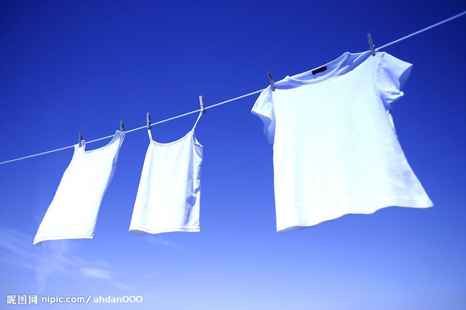 无聊的夏天午后洗洗衣服