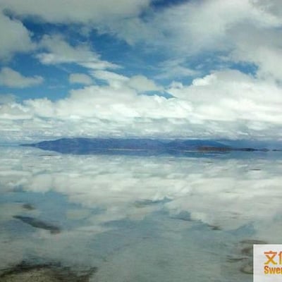 玻利维亚西南部乌尤尼小镇