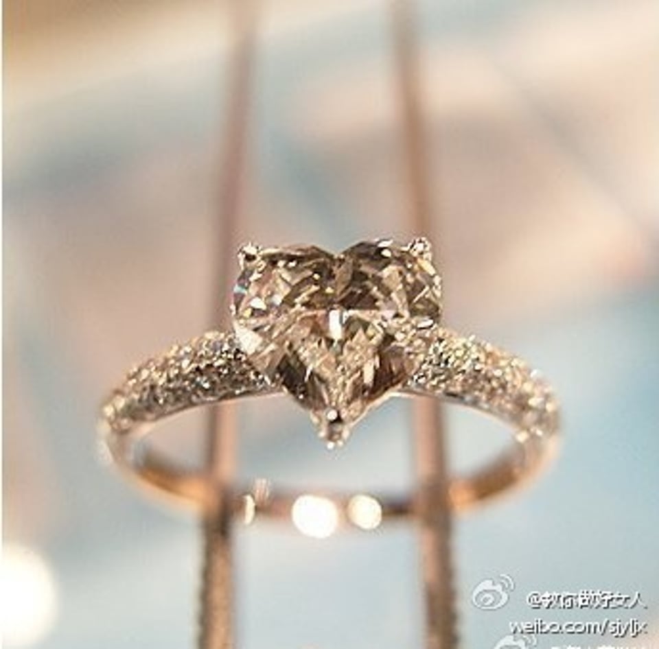 如果我足够爱你那么我就愿意喊喊你宝宝