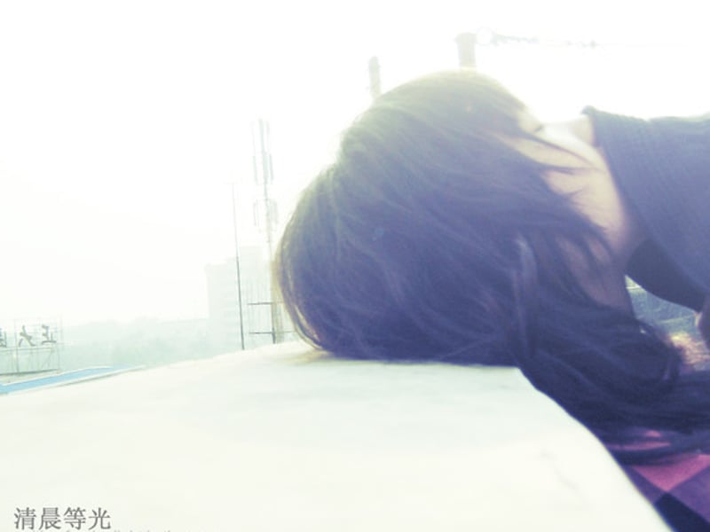 睡到自然醒的下雨早上