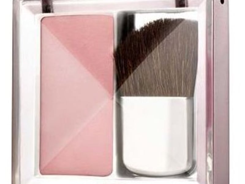 美宝莲莹透亲颜亮彩腮红