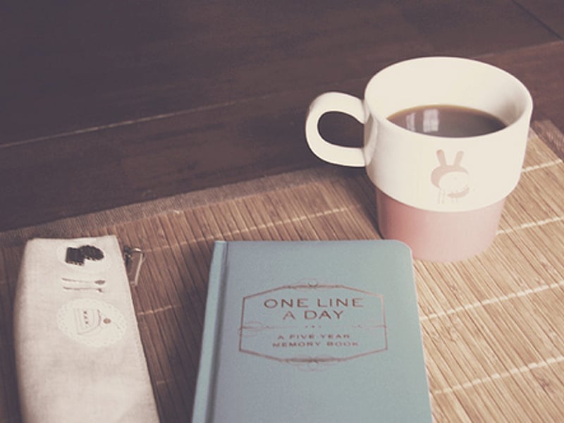 和闺蜜在小情调小浪漫的地方聊天