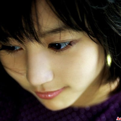 肌肤白皙吹弹可破