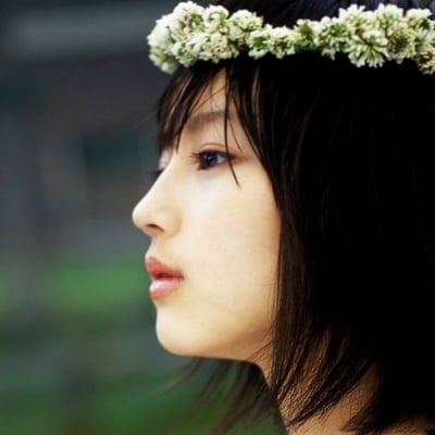 肌肤白皙吹弹可破