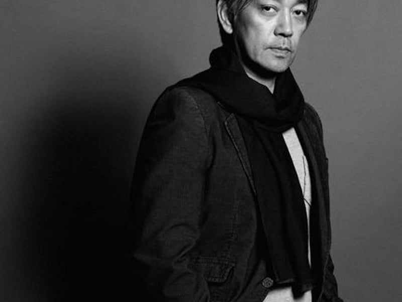 坂本龙一