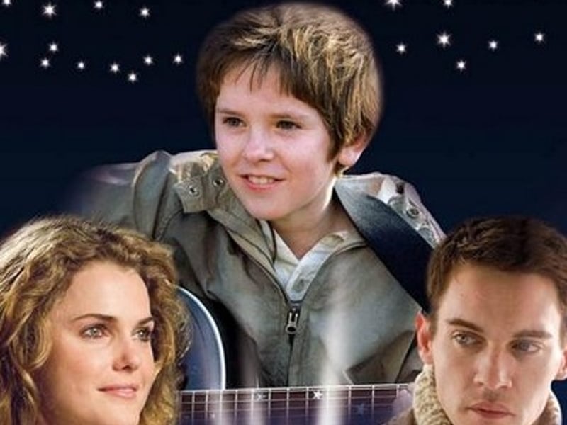 八月迷情里面的小男孩