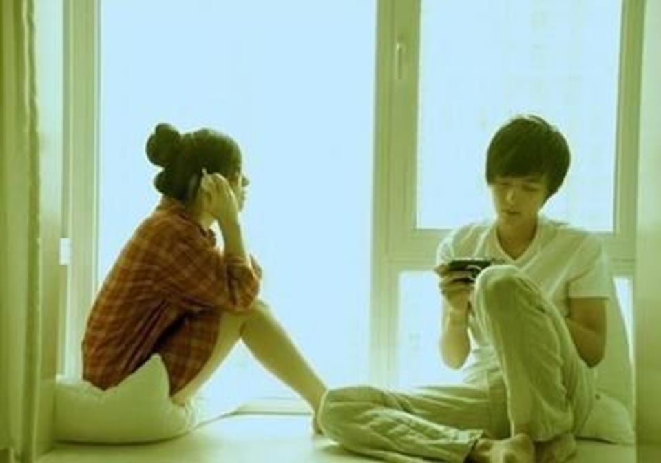 陪站岗时的你煲电话粥