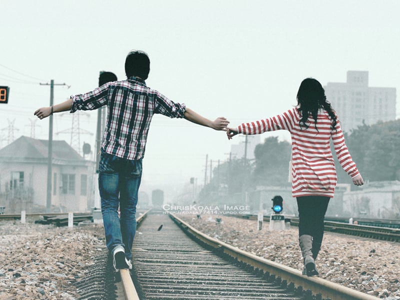 和你手牵手走铁路