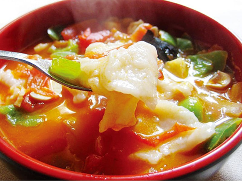 食物在锅里煮开的声音