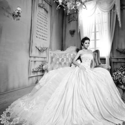 每个女孩都有一个婚纱梦