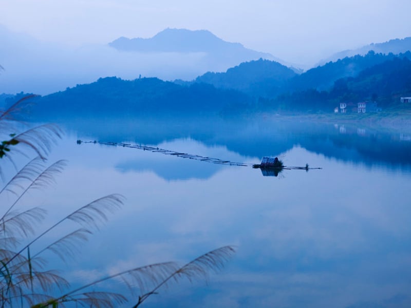 静静地湖