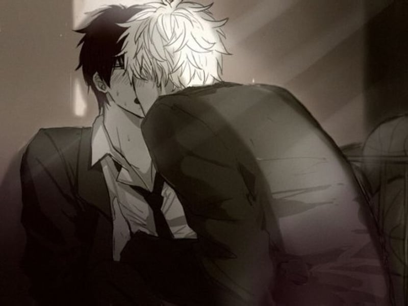 在我看向他的时候他能笑着亲吻我