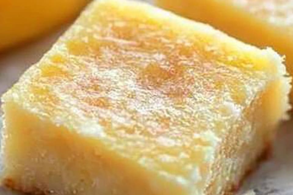 Cream Cheese Lemon Delight: An Incredible 3-Step Brunch Treat