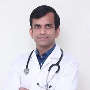 Dr Avash, photo