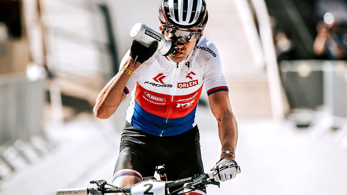 Skvělé výsledky Bartłomieje Wawaka a Ondřeje Cinka z KROSS ORLEN Cycling Team na závodě Světového poháru MTB ve Švýcarsku.