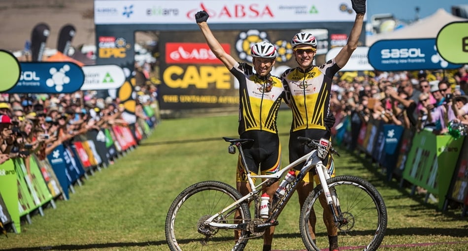 Jaroslav Kulhavý ovládl letošní Absa Cape Epic