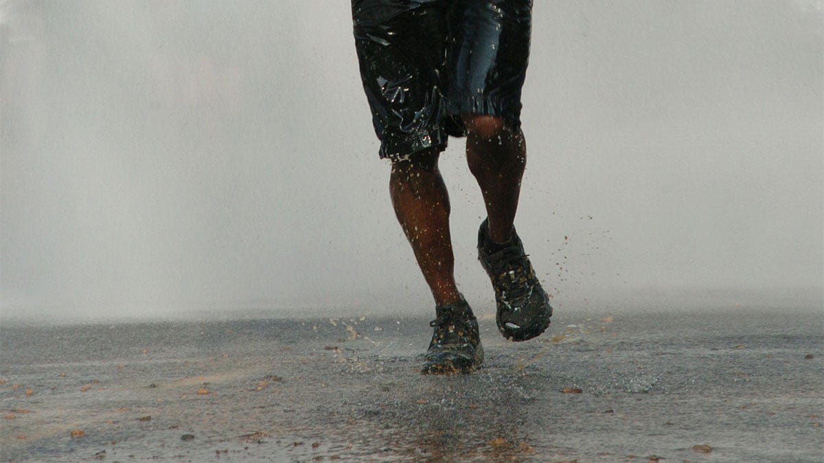 5 tipů, jak běhat, když prší