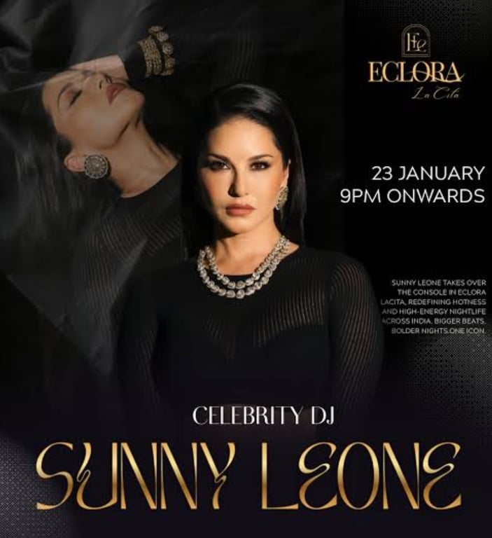 Sunny Leone Live 
