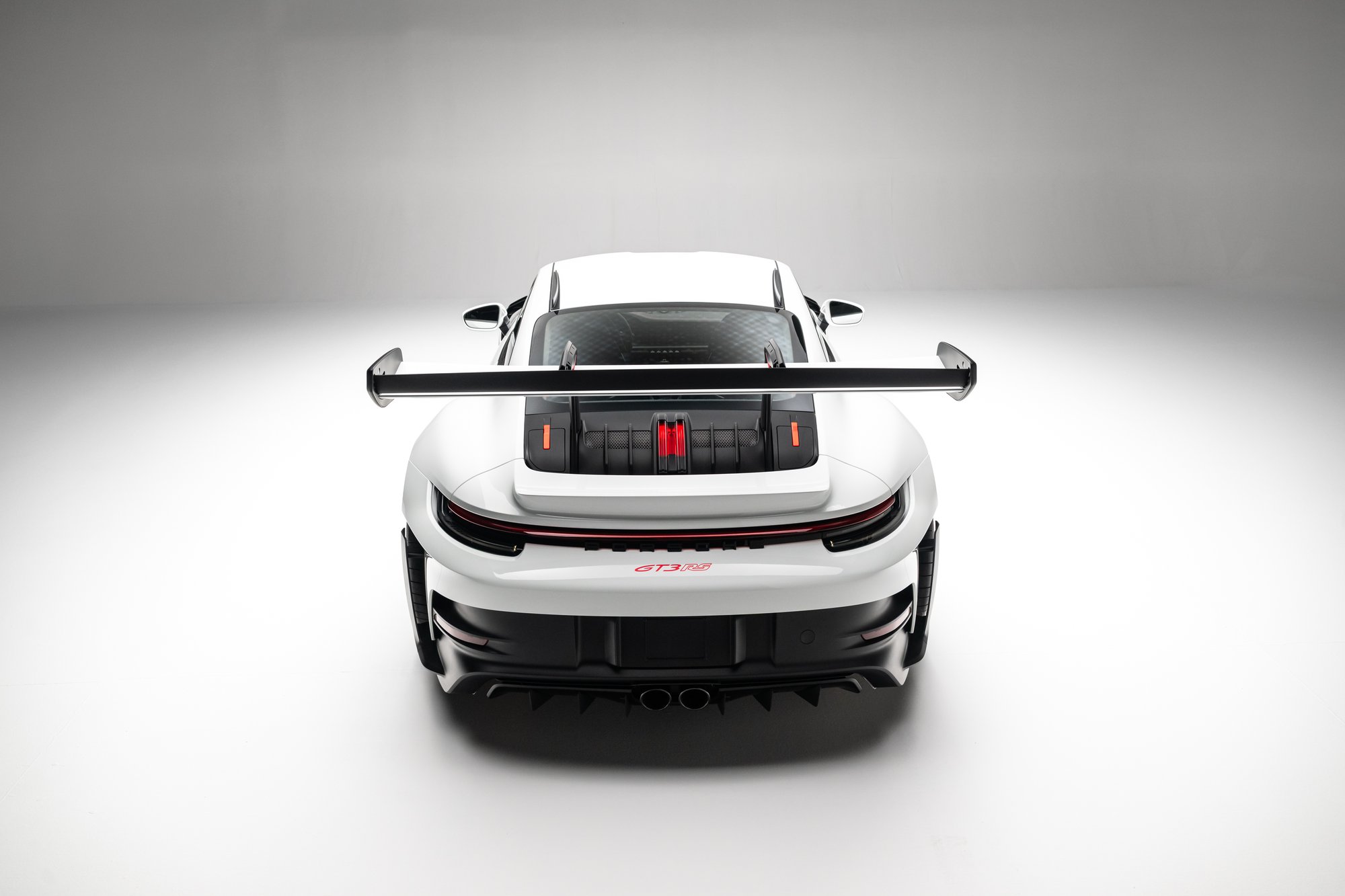 406-Mile 2023 Porsche 911 GT3 RS Sells for $367,786 on Bring a Trailer