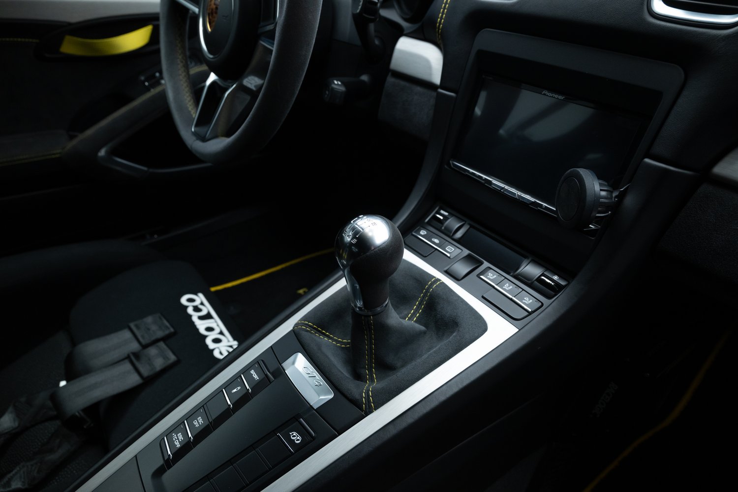 2016 Porsche Cayman GT4