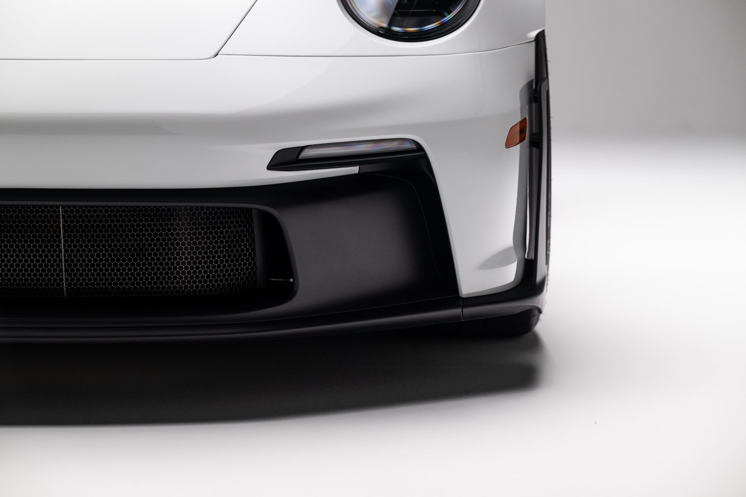 406-Mile 2023 Porsche 911 GT3 RS Sells for $367,786 on Bring a Trailer