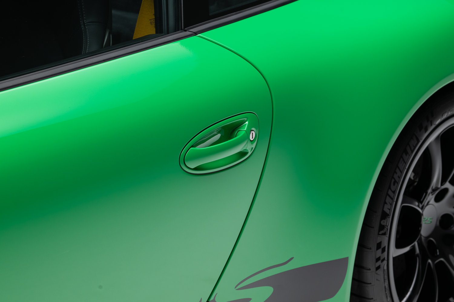 Time Capsule Porsche GT3 RS Achieves Record $498,000 Sale