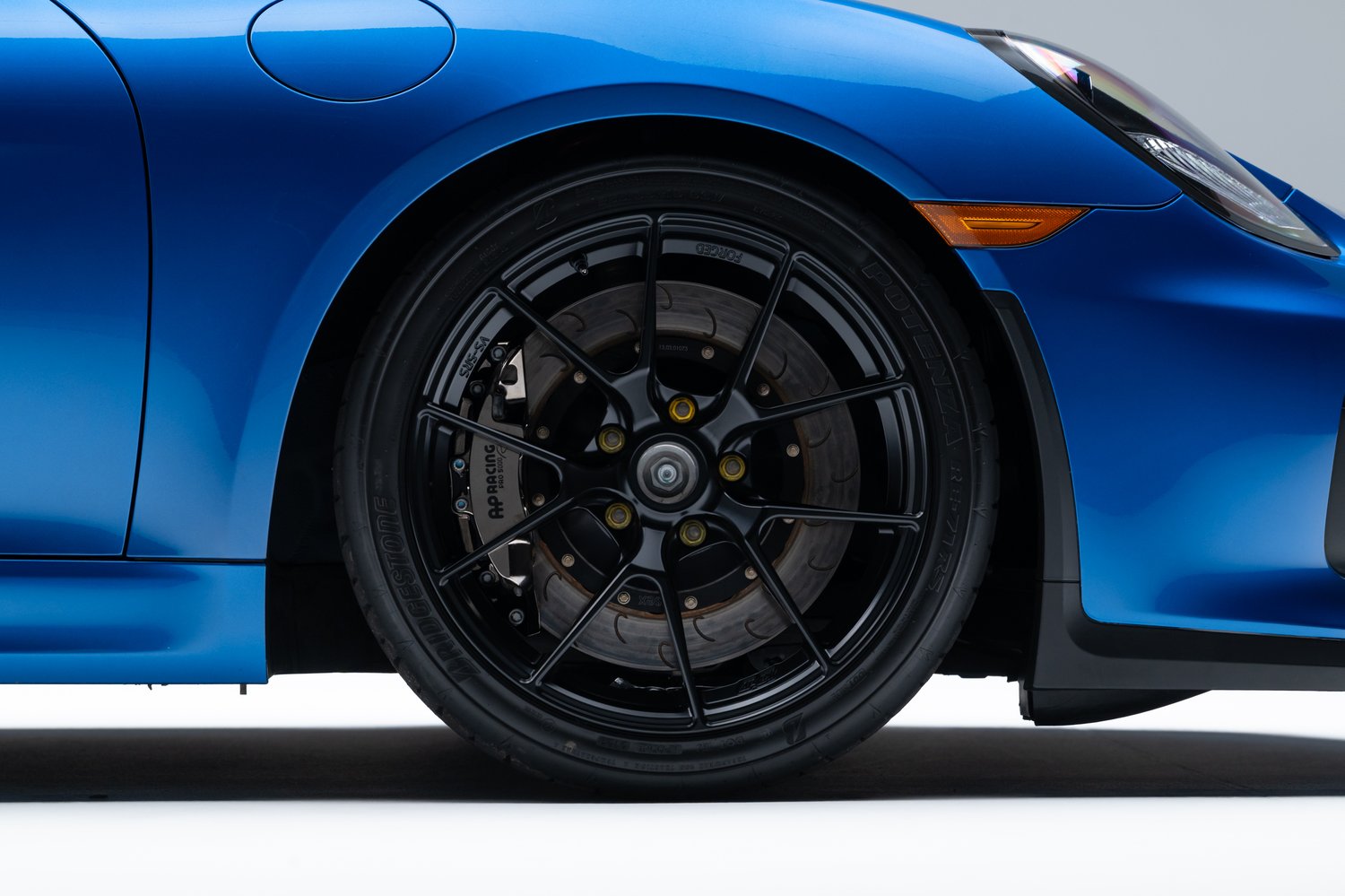 2016 Porsche Cayman GT4